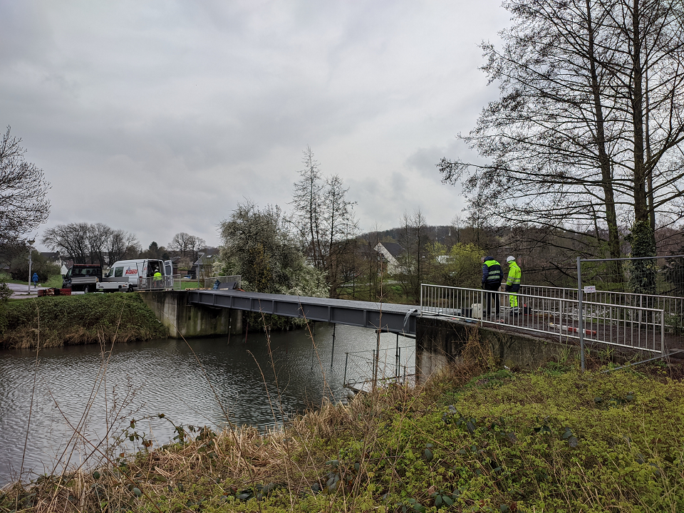 Bauarbeiten an der Brücke der Greefsallee über den Hammer Bach (Foto: Stadt Viersen)