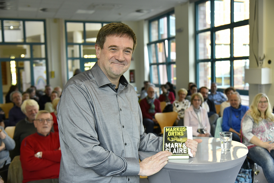 Markus Orths war zu Gast in der Albert-Vigoleis-Thelen-Stadtbibliothek Viersen (Foto: Jörg Knappe)