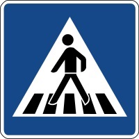 Verkehrsschild Fußgängerüberweg