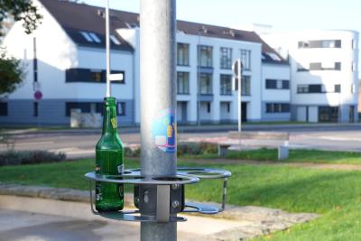 Pfandring an einer Laterne am Viersener Bahnhof